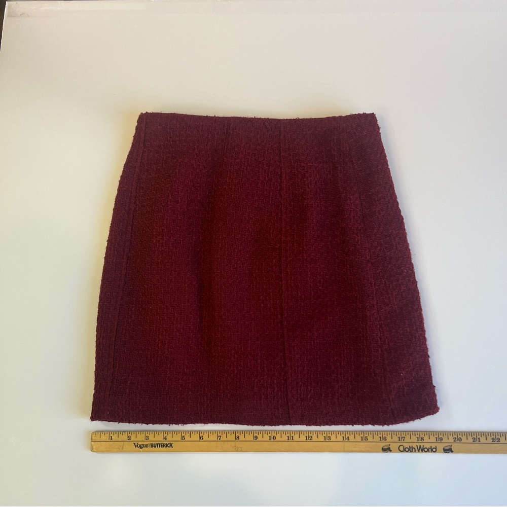 LOFT Burgundy Textured Pencil Skirt